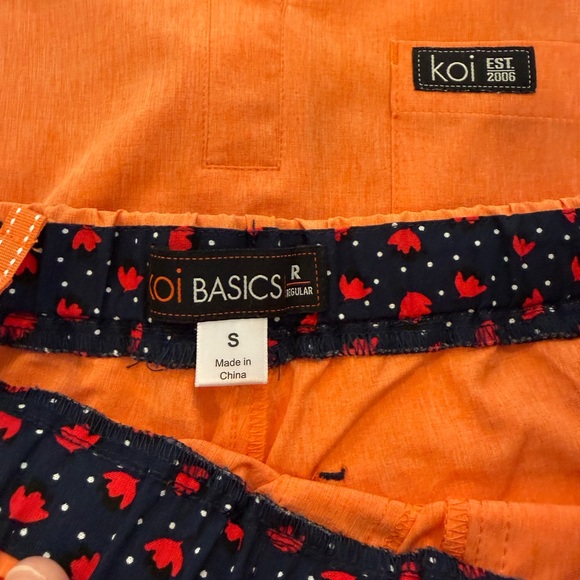 Koi Basics Vibrant Orange Scrub Set - Picture 5 of 5